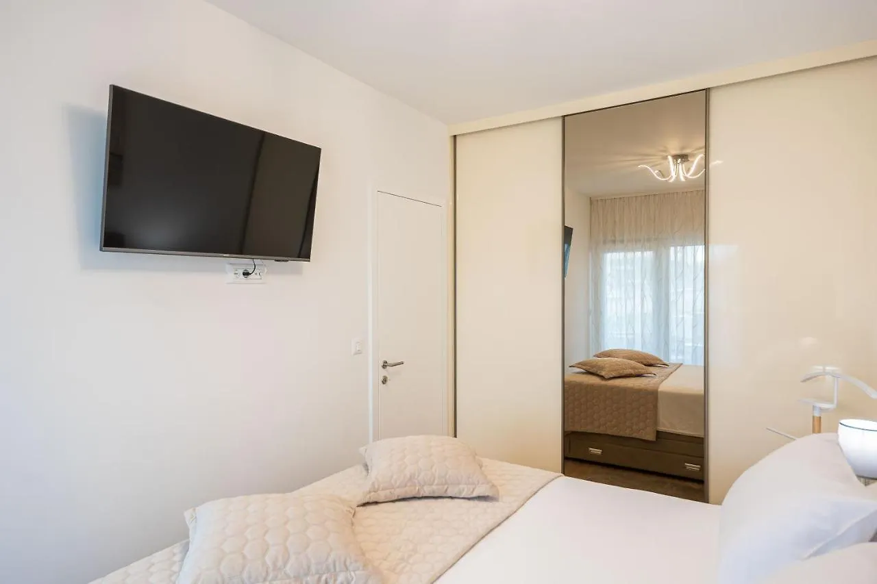Apartment Suzana Split